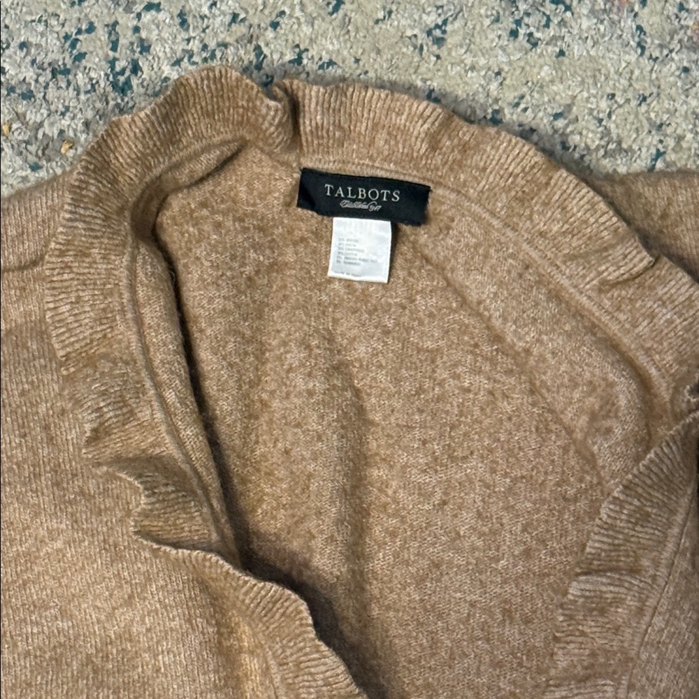 Talbots Camel Ruffled Women's wrap - Picture 2 of 7
